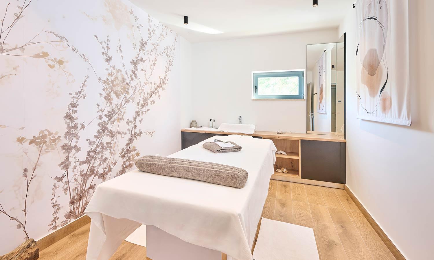 Aminess Style Glamping Villas & Holiday Homes Atea Njivice Exterior photo Treatment room