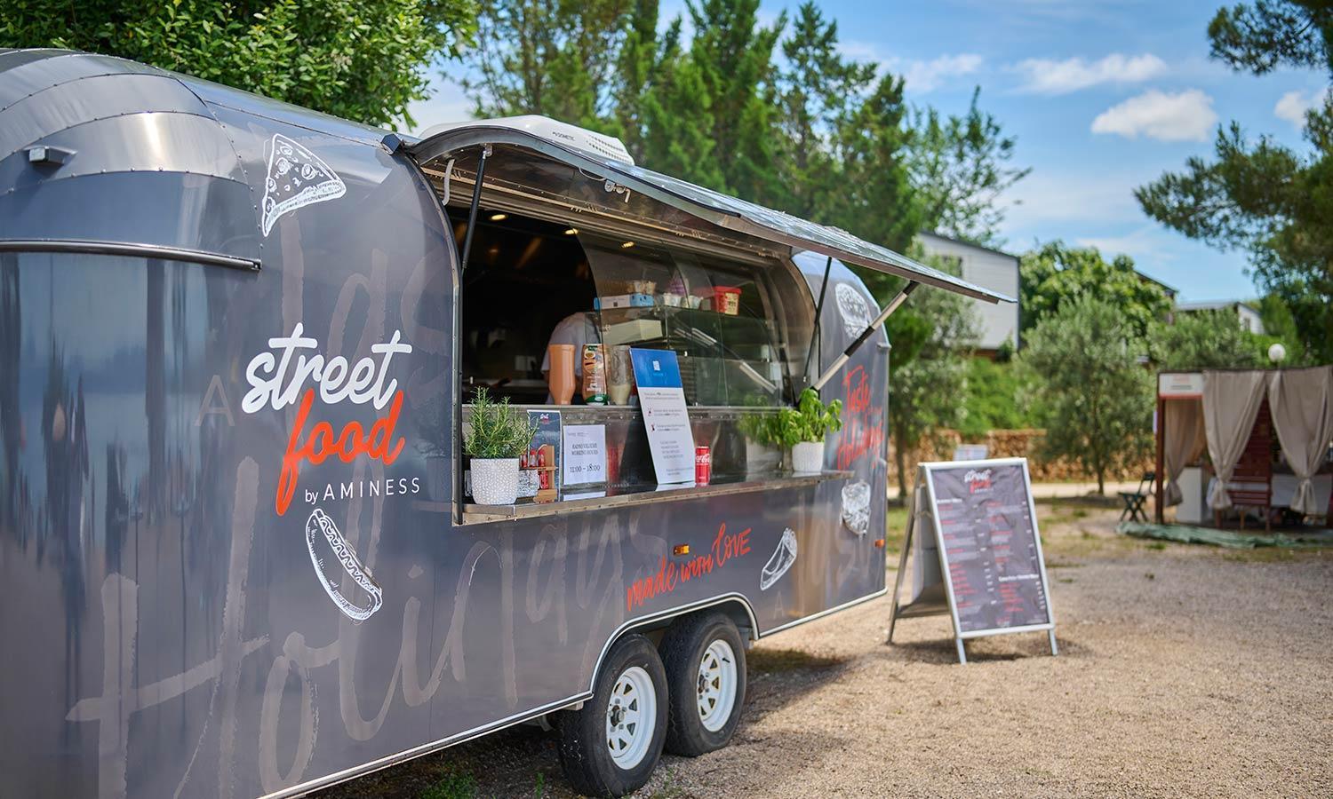 Aminess Style Glamping Villas & Holiday Homes Atea Njivice Exterior photo Street Food at the 2019 Adelaide Hills Harvest Festival